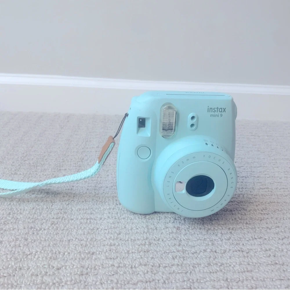 Fujifilm Instax Mini 9